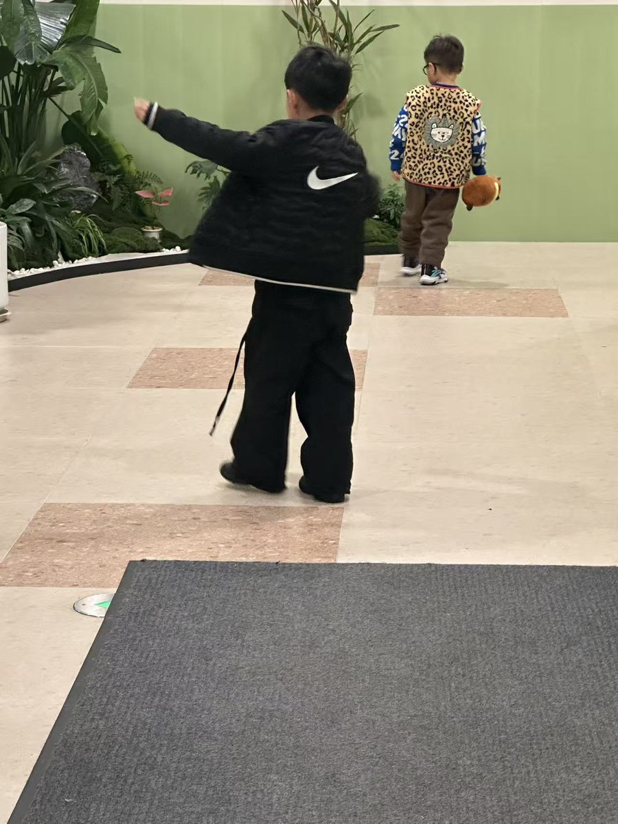 李乐 tweet media