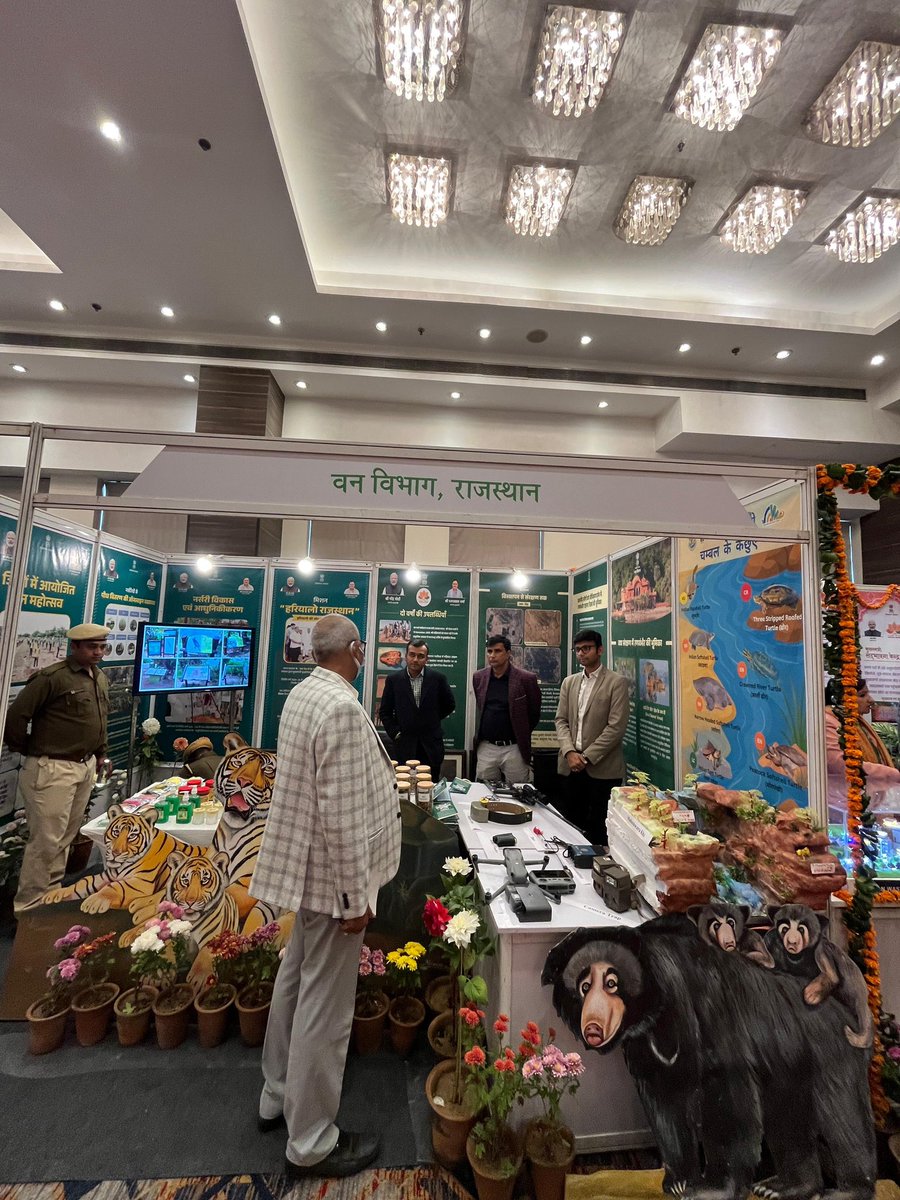 outlookbusiness's tweet image. Where sustainability meets everyday action.

Visitors explored, interacted, and took home ideas that make greener choices a part of daily life. The energy on the exhibition floor spoke for itself.

#HaryaloRajasthanEnvironmentConclave #GreenChoices #SustainabilityInAction