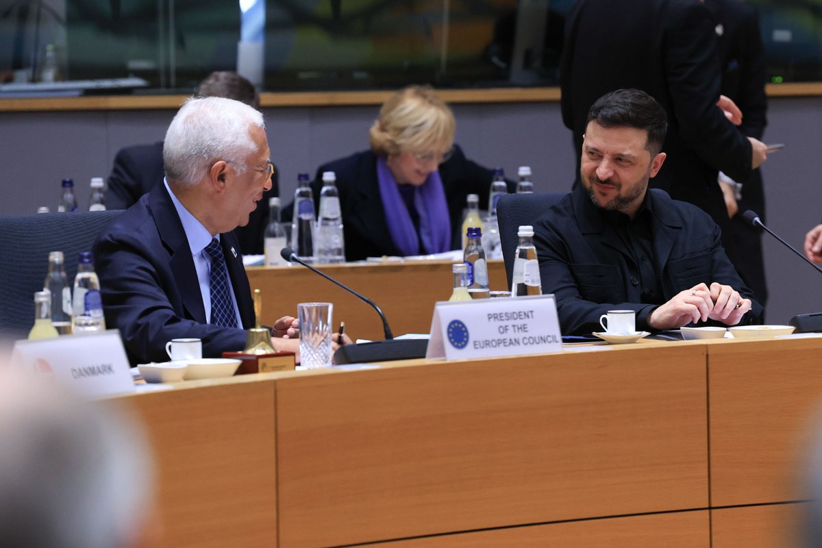 eucopresident's tweet image. Peace is not cheap. It is priceless.

Since the start of Russia’s aggression, the people of Ukraine have been paying the ultimate price for their freedom. Europe remains resolute in supporting them for as long as it takes.

Dear President @ZelenskyyUa, welcome back to the #EUCO.