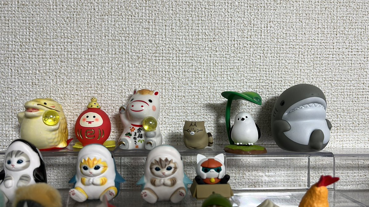 ここ数年干支の置物集めにハマっています。 辰年、巳年、午年、猫年