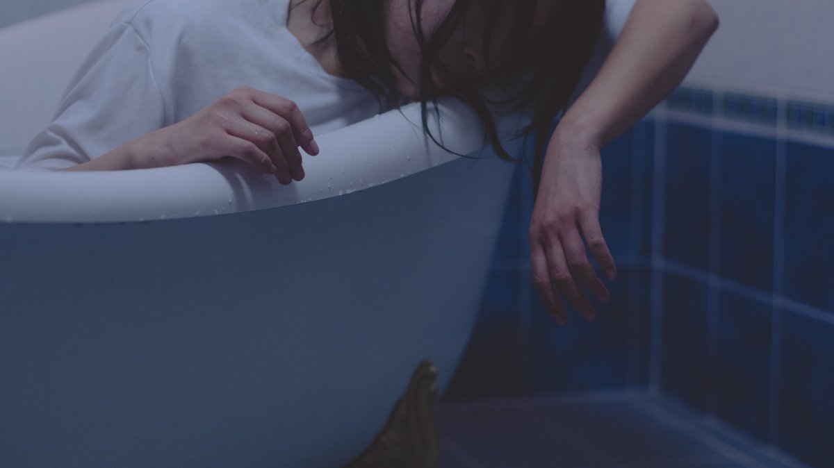 呪術 / 夏油傑
                                                        淵
＿＿＿＿＿＿＿＿＿＿＿＿＿＿＿＿＿＿＿＿
📷 <a href="/rin_rsa/">𝓴𝓪𝓻𝓲𝓷</a>