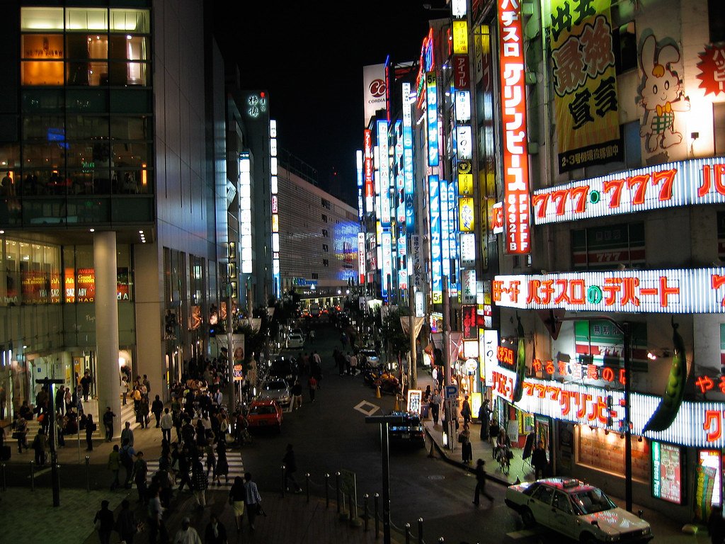 2002年、新宿東南口