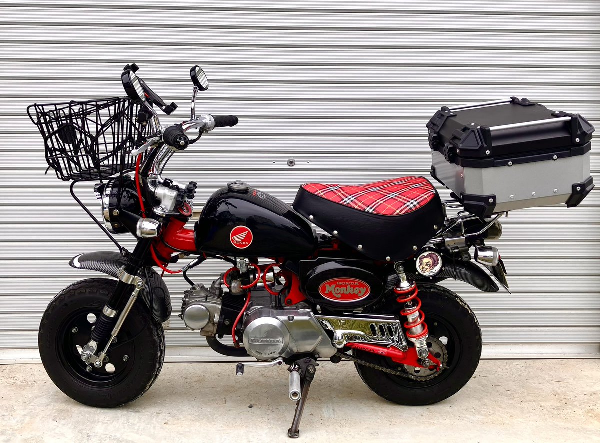 cub_washi's tweet image. こんな革ジャンみたいなモンキー
 #あなたのバイクのコンセプト