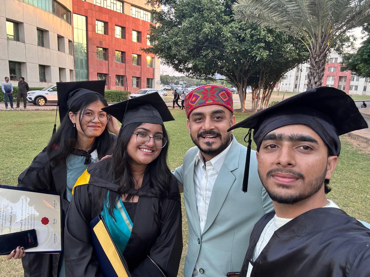 Nothing more is Enjoyable then Reconnecting &amp; Welcoming back our Students of #MTTM #BHM in 
#15thConvocation for #Classof2025
at Amity University Rajasthan, Jaipur 🙌 
#TeacherStudentBond #SuccesfulPlacedStudents #Travel #Tourism #Hospitality #Management 
#AmityJaipur #ASH