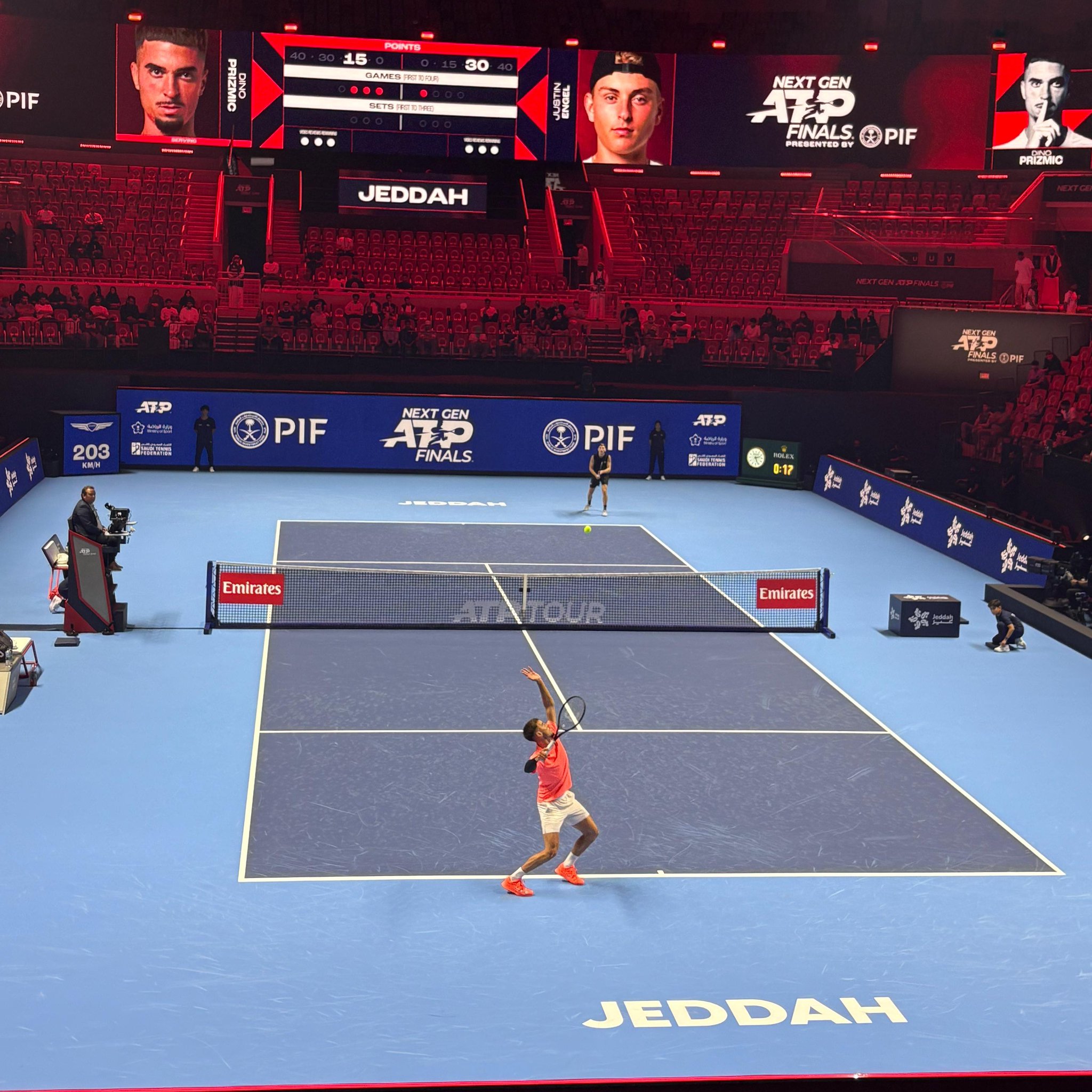 مواجهة الكرواتي دينو بريزميتش أمام الألماني جاستن إيغل، في انطلاق اليوم الثاني من دور المجموعات بنهائيات الجيل القادم لمحترفي التنس المقامة في مدينة جدة. #نهائيات_الجيل_القادم 