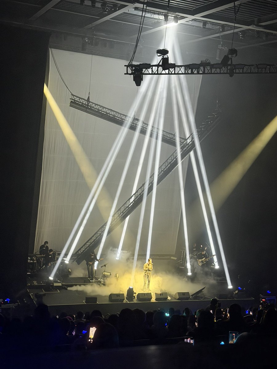 kristtps's tweet image. @mynameisnanon 🤟🏻🔥 #NANON7ListeningBDparty