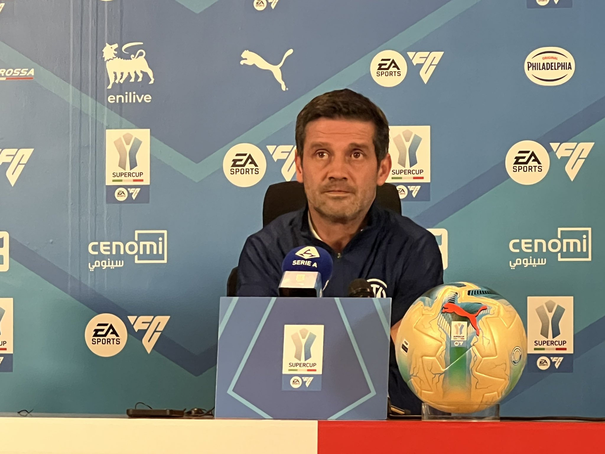 كريستيان كيفو مدرب فريق إنتر ميلان في المؤتمر الصحافي: -نلعب كل مباراة برغبة وطموح، ونعمل على التحسن للإستمرار في هذا الموسم بالطريقة التي نريدها. #بولونيا_إنتر_ميلان 