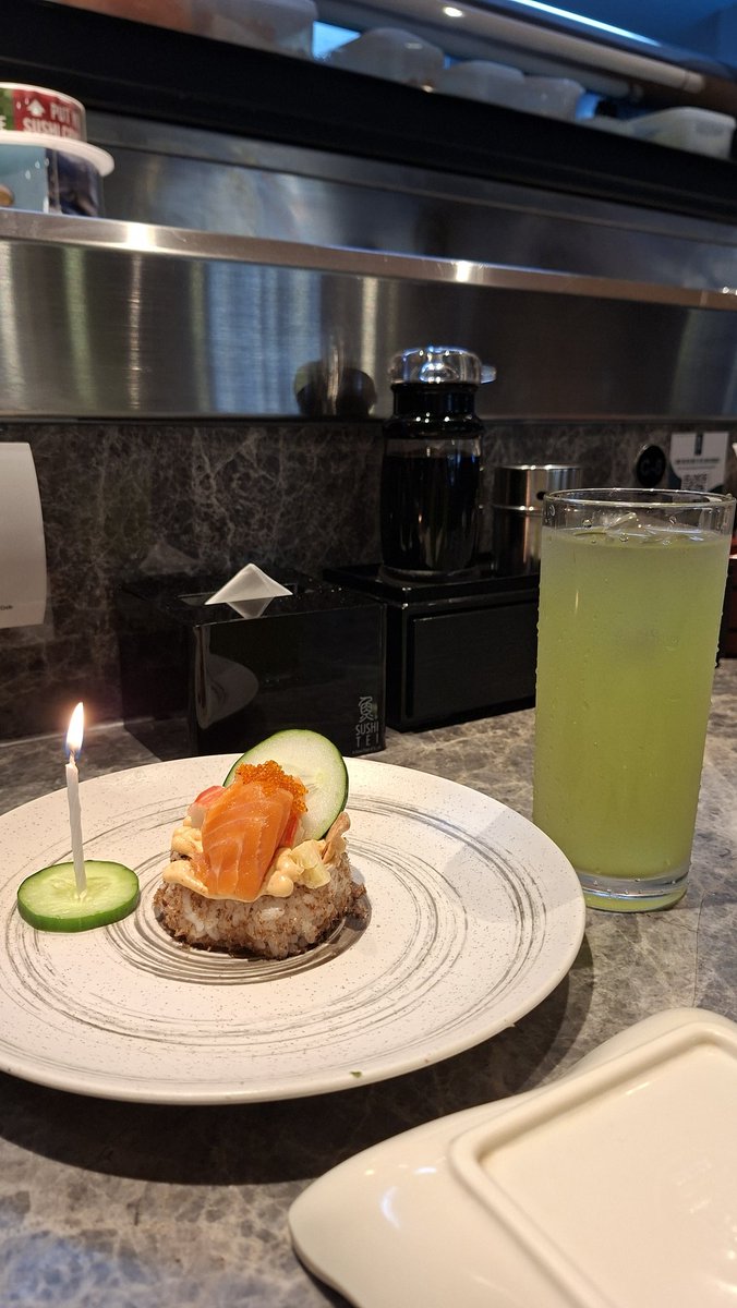 _imsoyoung's tweet image. ✨Birthday Treats✨

a thread

⚠️DISCLAIMER⚠️

Thread ini dibuat berdasarkan pengalaman pribadi. Kebijakan tetap pada masing-masing outlet/store yang dikunjungi krn kadang tiap outlet/store memiliki TnC yg berbeda
Jangan lupa bawa KTP/kartu identitas 😊

Happy Birthday 🎂