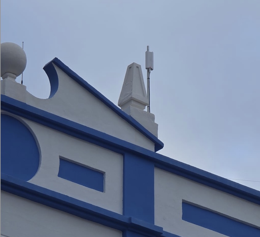 El CIT #RuralTEC <a href="/dipvalencia/">Diputació de València</a>  y el #AytoTuéjar instalan la red #wifi  de acceso libre, desplegando ocho nodos de conexión mejorando la #digitalización del municipio <a href="/levante_emv/">Levante-EMV</a> <a href="/lasprovincias/">LAS PROVINCIAS</a> <a href="/valenciaplaza/">Valencia Plaza</a> <a href="/elperiodic/">elperiodic.com</a> <a href="/tucomarca/">tucomarca.com</a>  <a href="/elperiodicoaqui/">El Periódico de Aquí</a> 
ruraltec.es/red-wifi-munic…