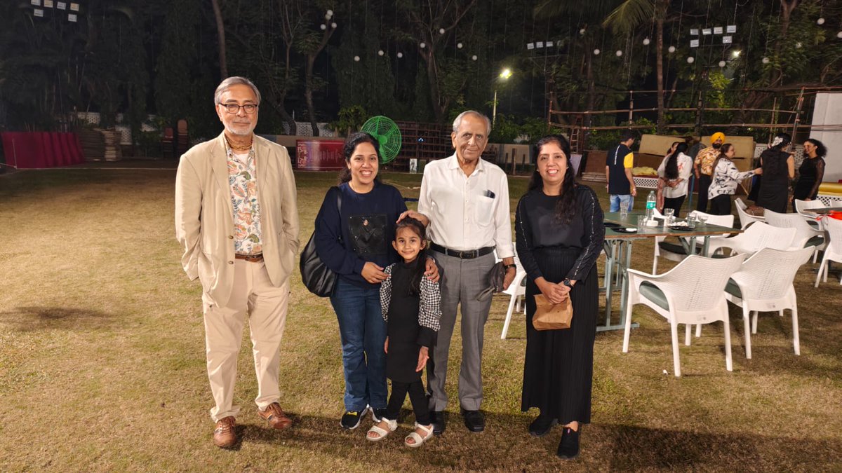 As we continue celebrating 10 incredible years of ALSCAS, the Mumbai chapter meet-up added its own magic to the journey 💙 
Real conversations, shared learnings, and quiet strength filled the room. Proud of how far we’ve come 🫂 
Grateful to this growing family 💕
#ALSAwareness