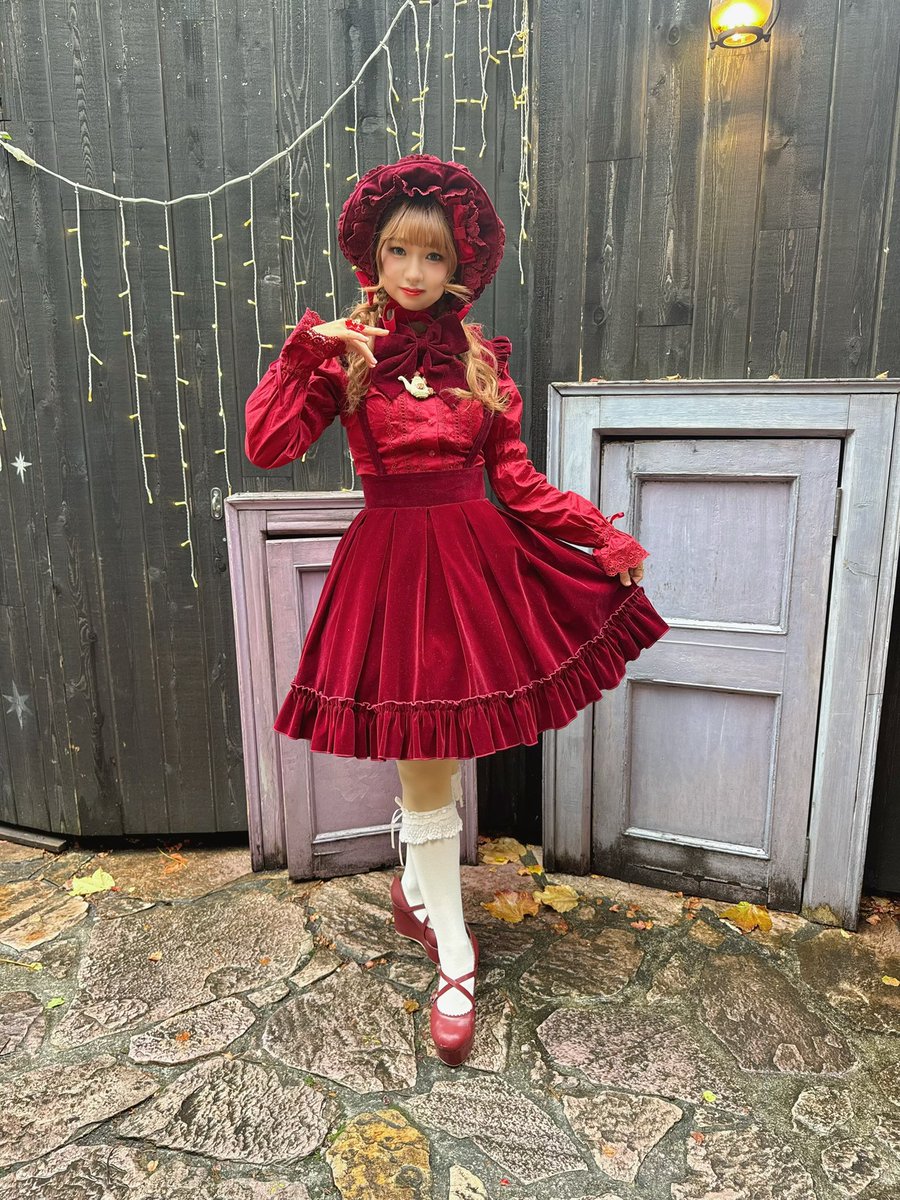 別珍ボンネットをおろした日のコーデ記録🫶🏻 アンティークドールに