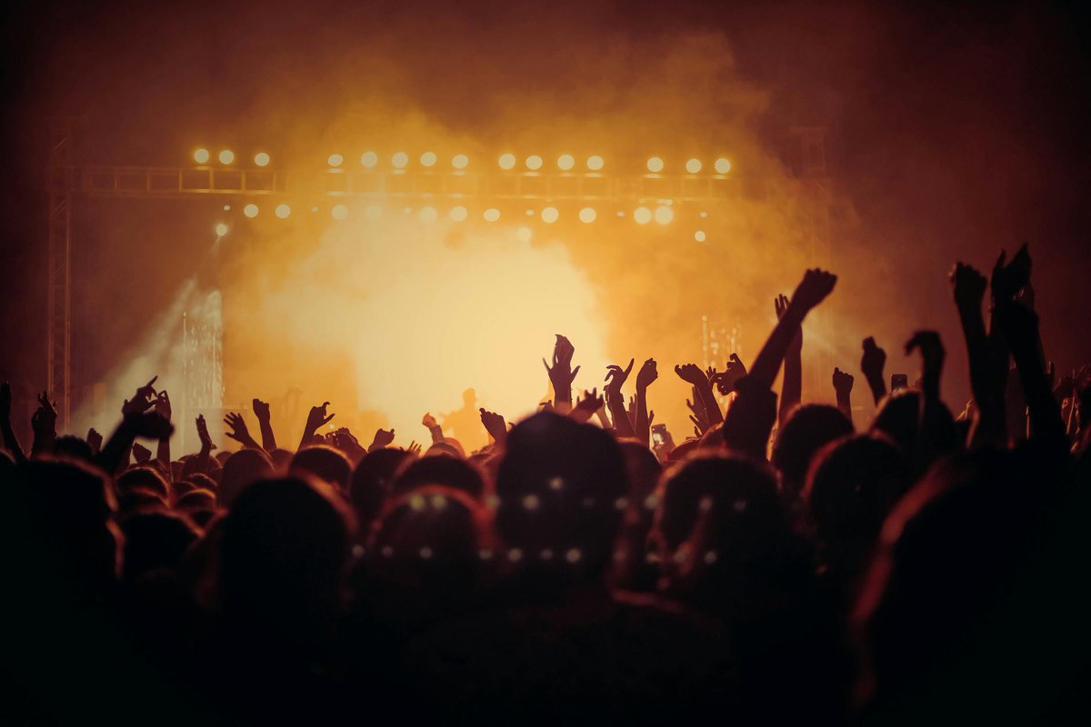 Każdy stadion dysponuje regulaminem, który precyzyjnie określa listę przedmiotów dozwolonych oraz zabronionych podczas imprez masowych polski-tenis.pl/pl/884_artykul…

#reklama