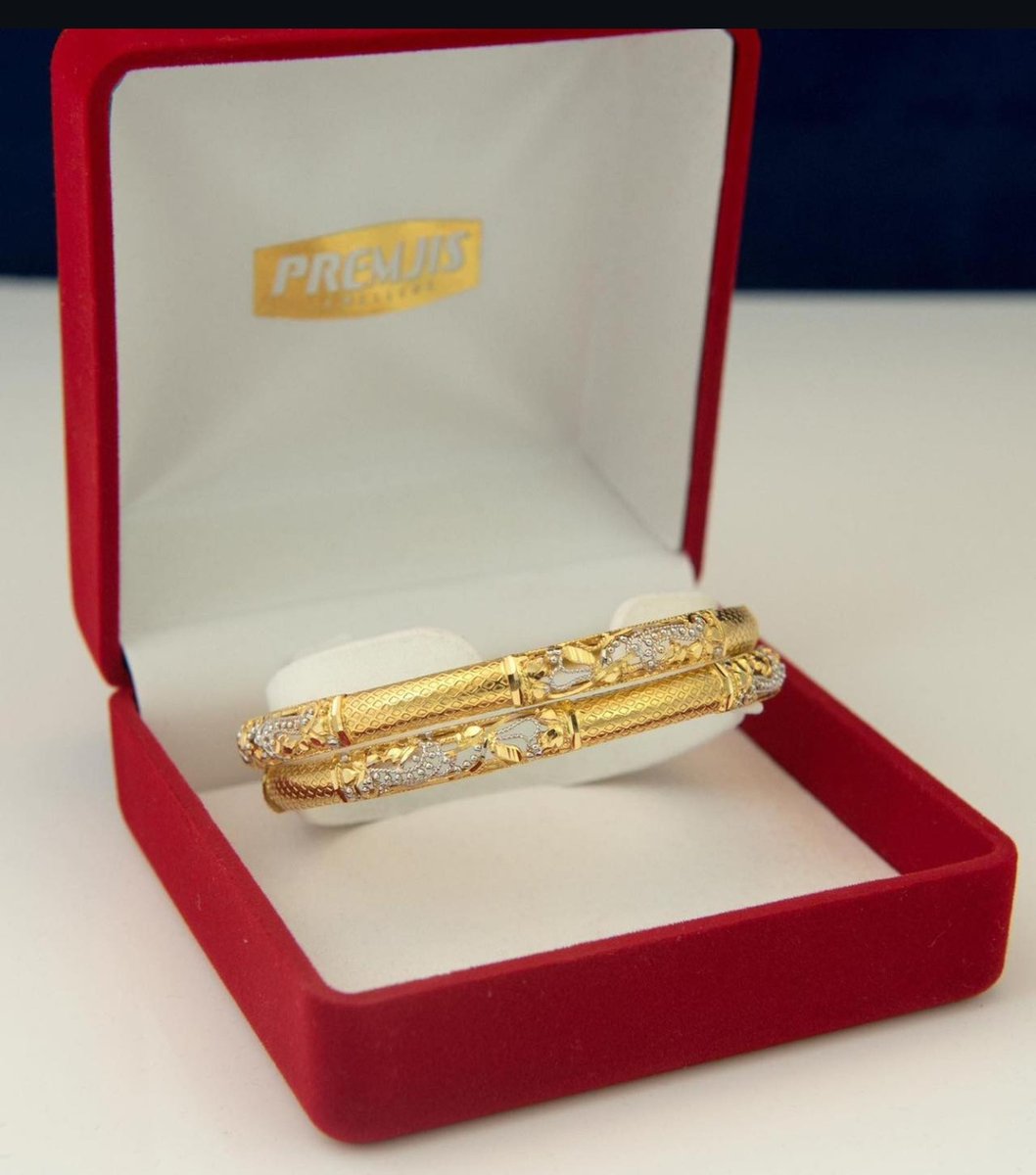 Timeless Kundan artistry, crafted to perfection.
These traditional Indian bangles are designed to elevate every celebration with a touch of pure gold elegance. 💫
Now available at Premjee Jewellers. 
#premjeejewellers#premjeebespokejewellers#luxury#custommade#gold