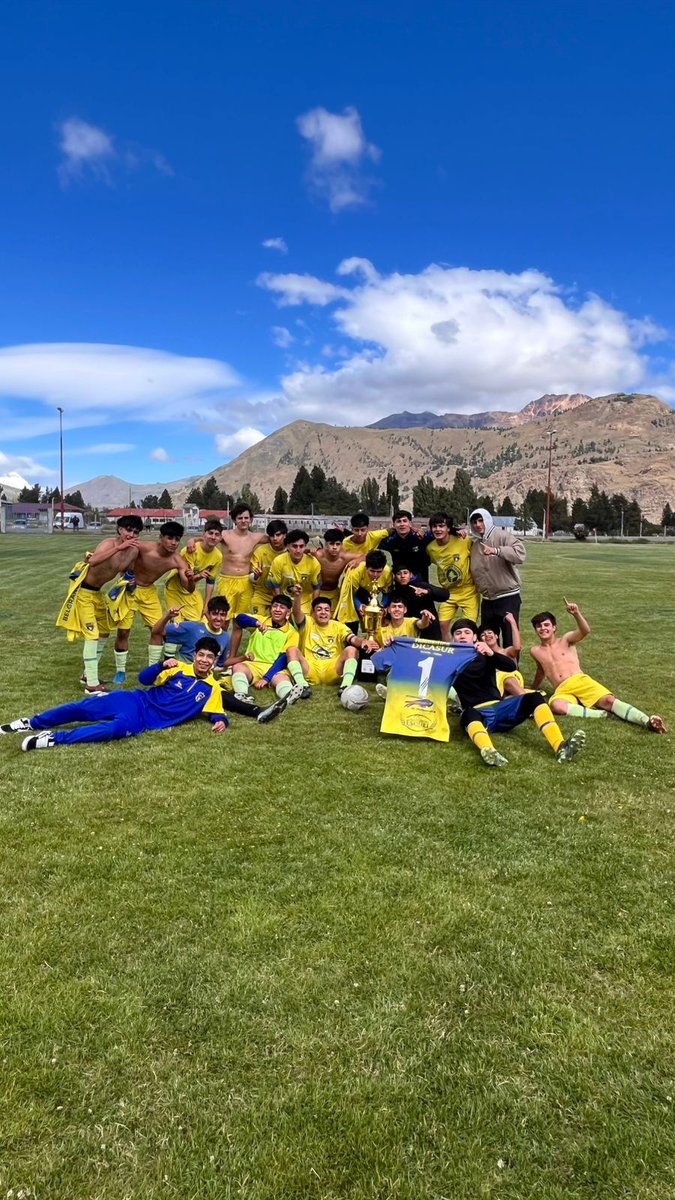 Club Belgrano Esquel tweet media