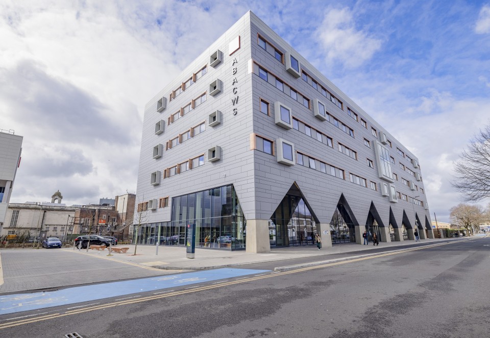 Dudley's Aluminium tweet media