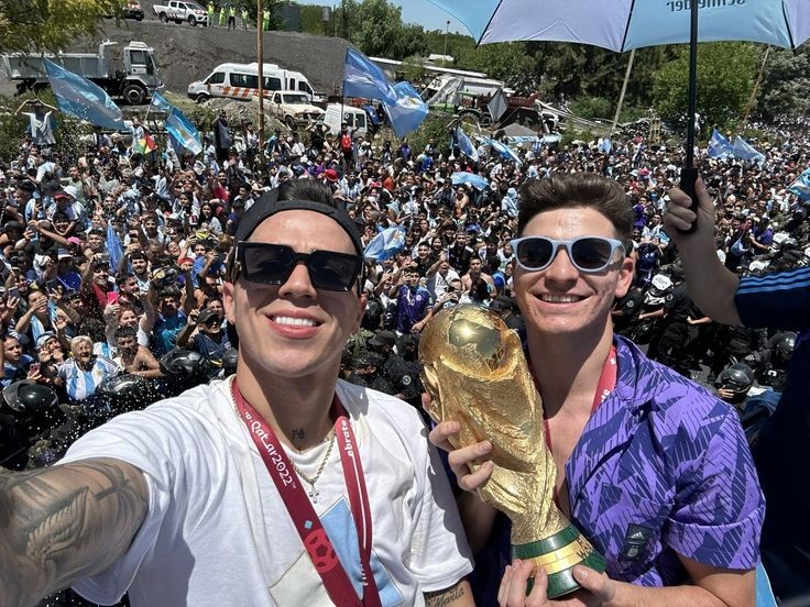 otbmrtnz's tweet image. buen día 🌻