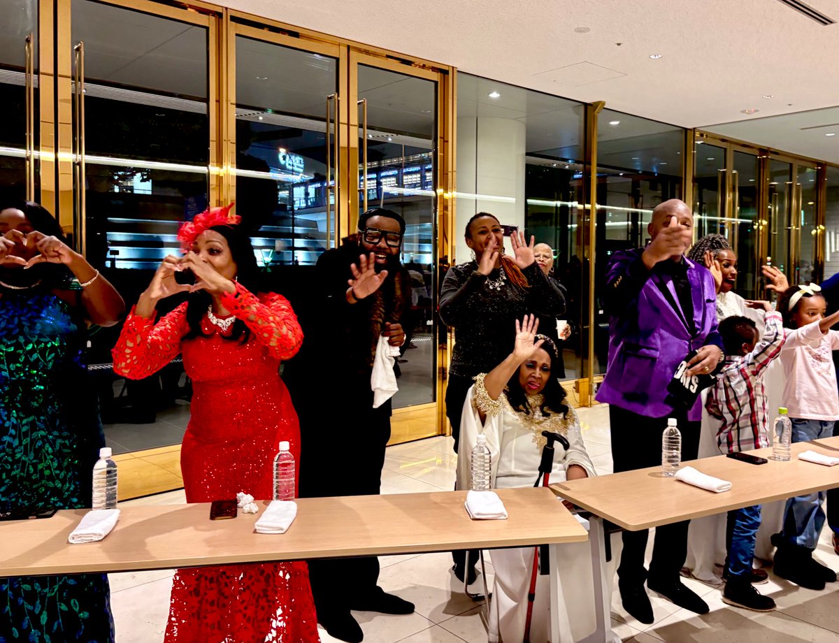 ライブ納め〜！
今年も沢山いいライブみれたなー☺️
全部でいくつくらい行ったんだろw