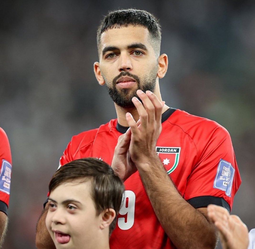 🚨 — علي علوان في كأس العرب 2025م :

✅ سجل هدفين أمام المغرب 
✅ سجل هدف أمام العراق 
✅ سجل هدف أمام مصر
✅ سجل هدف أمام الكويت 
✅ سجل هدف أمام الإمارات

✅ سجل في دور المجموعات 
✅ سجل في ربع النهائي 
✅ سجل في النهائي