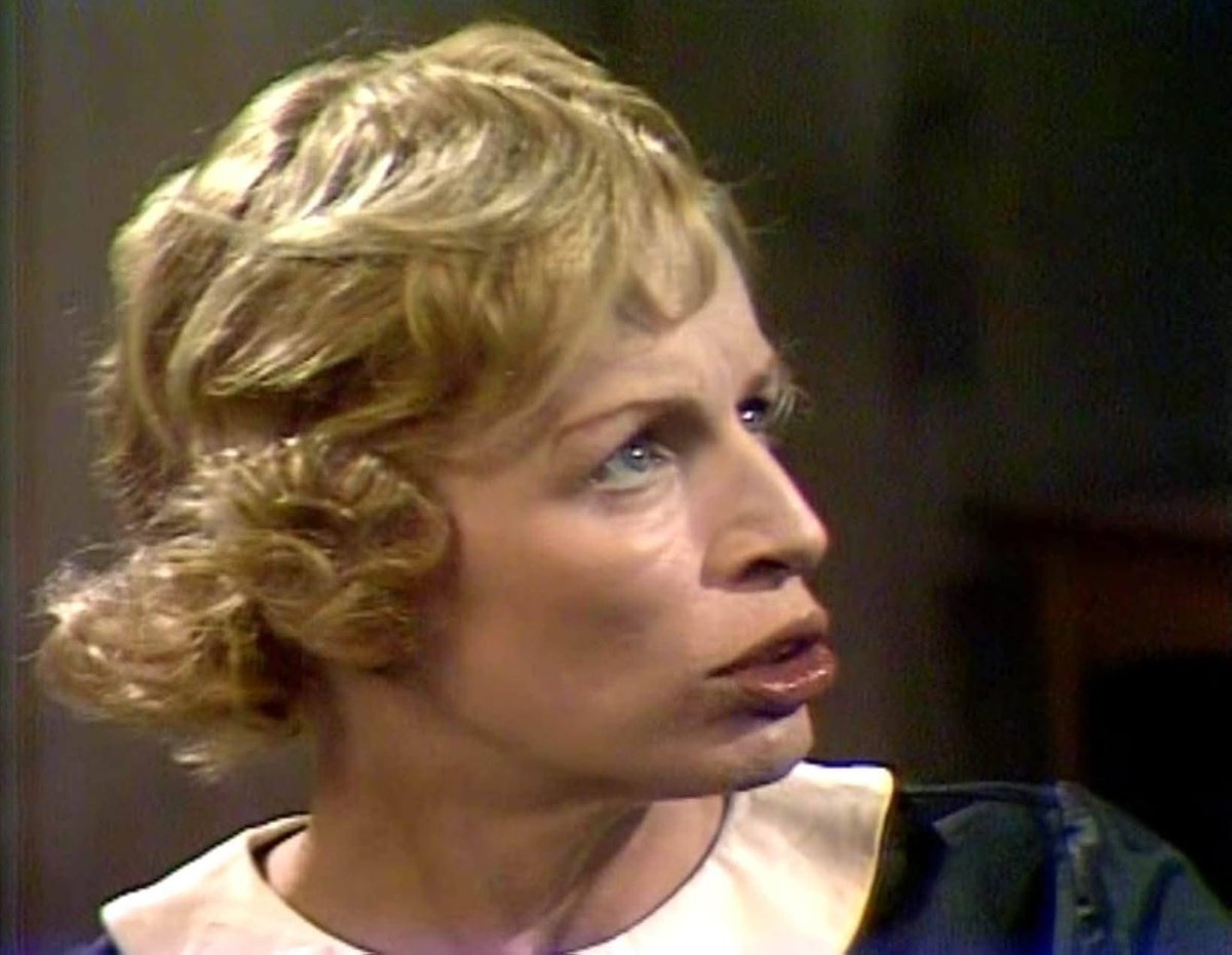 George Mildred Film 1980 -yootha Joyce Editorial Stock Photo - Stock Image  | Shutterstock Editorial, image size:1199x931