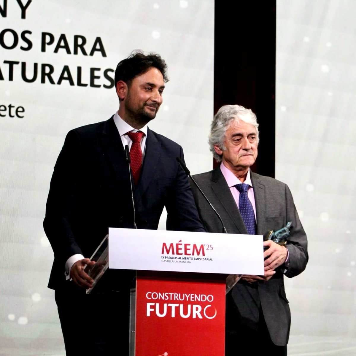 <a href="/InfoProarte/">Proarte</a> recibiendo su galardón en los Premios al Mérito Empresarial (MÉEM).

#FEDASocios