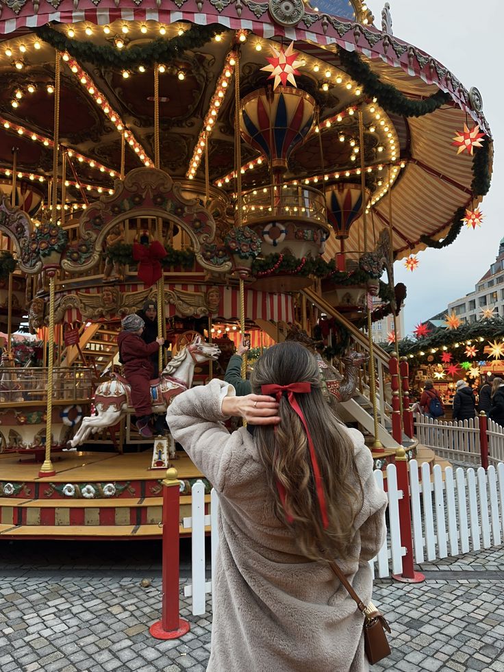 only 7 days until christmas💕🎅🏻🧣🎄