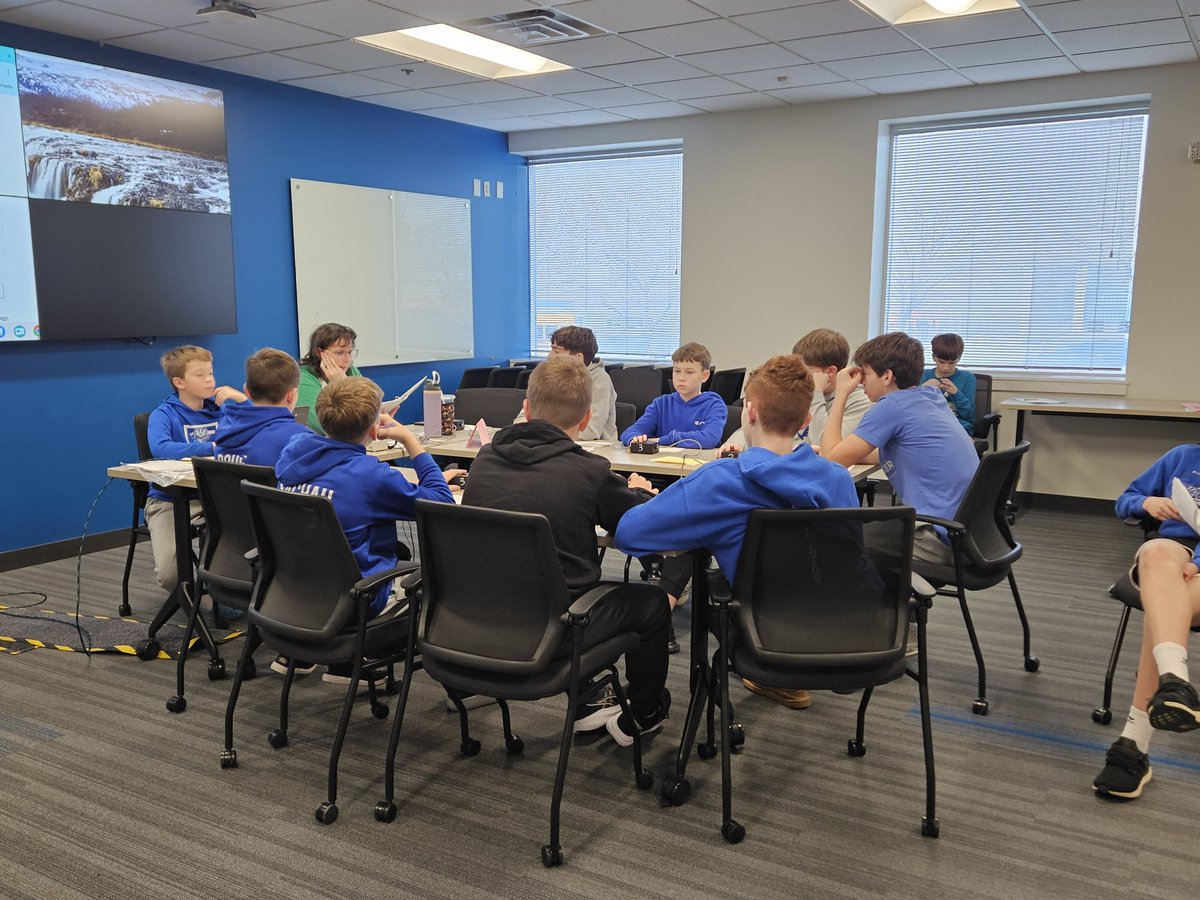 Miss Fitzgerald tweet media