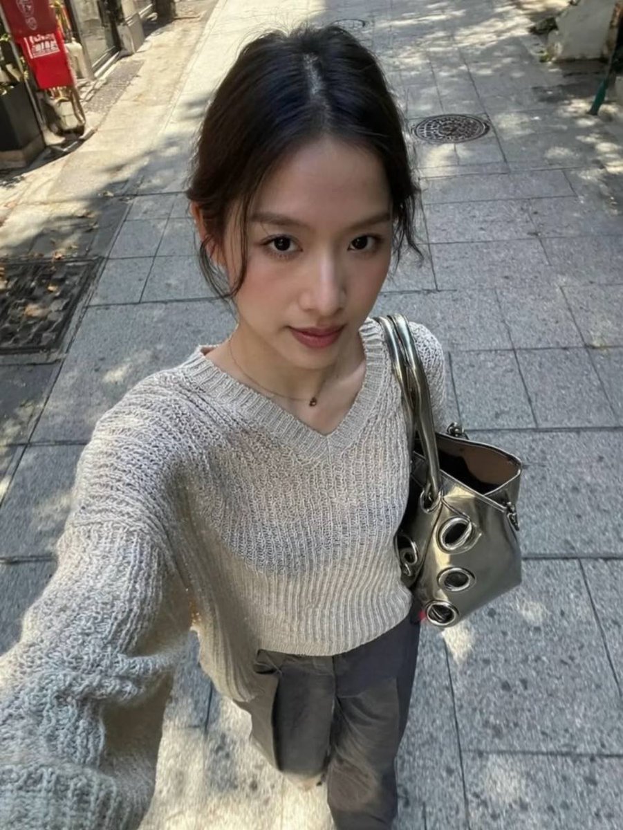 CodyJ5646's tweet photo. 江苏常州工作现在27岁，孤单是缺真实联结！诚寻同城异性朋友，线下见面抛开功利，面对面分享内心世界、隐秘心事，在肉体相待中获得精神滋养。渴望深度契合的陪伴，有意者可以来。 https://t.co/8MJr3kd9oj