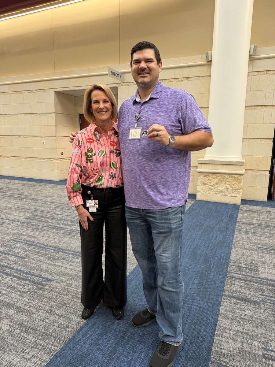 Leslie Francis tweet media