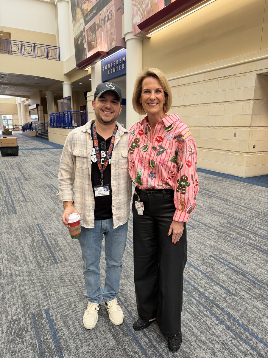 Leslie Francis tweet media