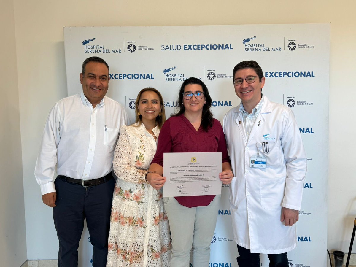 JuanMPardo_'s tweet image. Con gran #OrgulloRosarista celebramos la primera cohorte de Docentes Clínicos y de Práctica en Medicina de Urgencias y Ortopedia y Traumatología de la @EMCSUrosario, en alianza con la @FSFB_Salud en el @HSerenadelMar 👩‍⚕️👨‍⚕️🌱.

#URosario #EMCS #Posgrados