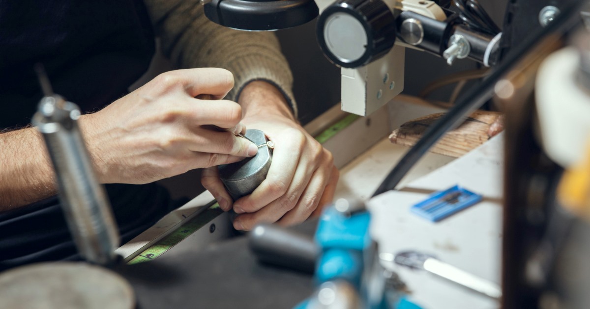 MarkEsslinger's tweet image. Job Opening for Bench #Jeweler (Dublin,OH)
blog.esslinger.com/job-opening-fo…