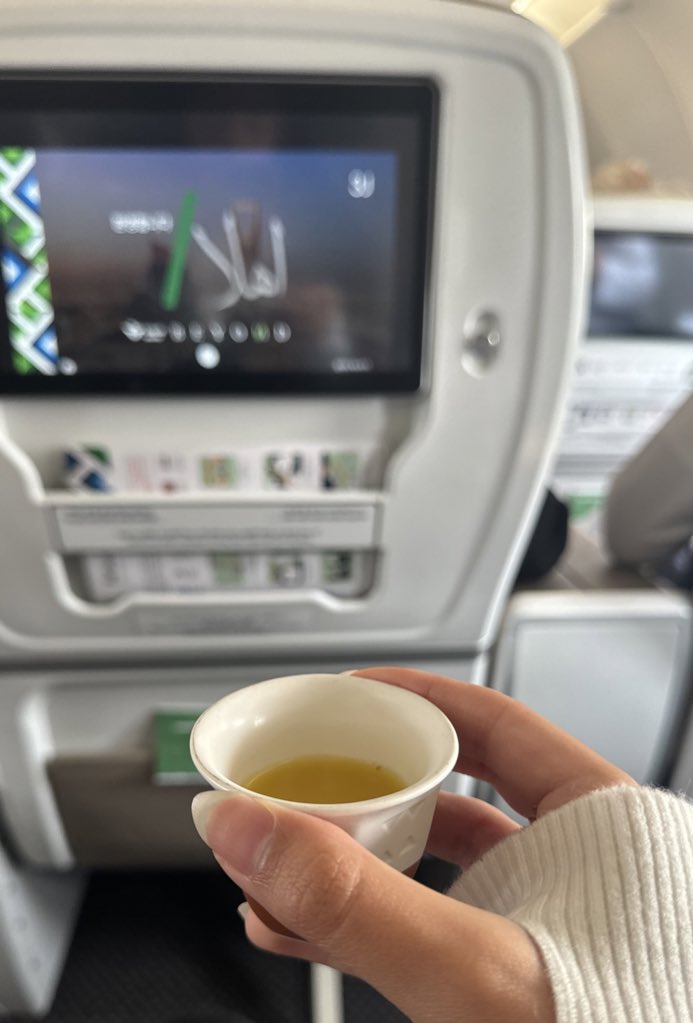 نُور عَقيل tweet media