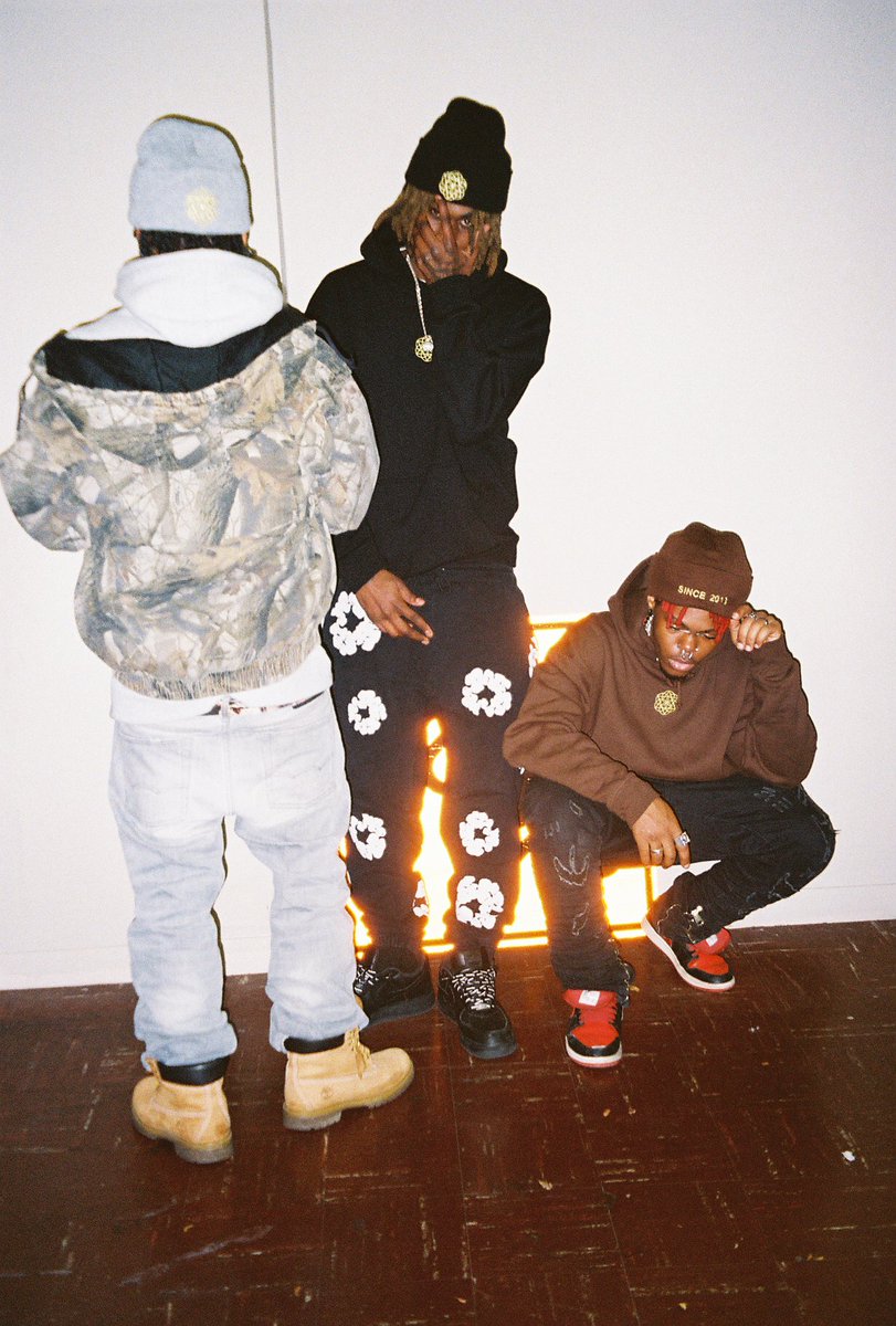 COS® STAR LOGO HOODIE — First Look.

Children Of The Summer® re-releases the original 2015 Star Logo Hoodie as part of the 2026 Classic Collection.

Metallic gold embroidery in black, brown &amp; grey.

Available 12/20/2025 @ childrenofthesummer.com
Featuring Sinceyer, Jay &amp; Star.