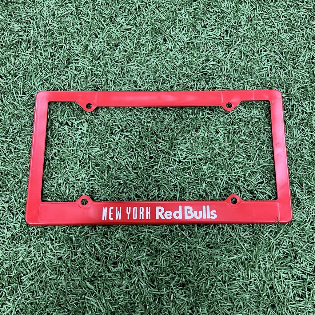 RBNYHelp's tweet image. Available on Members+ today:  

- Hydro Cooler
- License Plate Frame 

Link: newyorkredbullsmembers.com/login