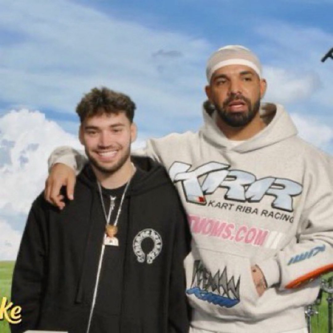 clip 🛸 tweet media