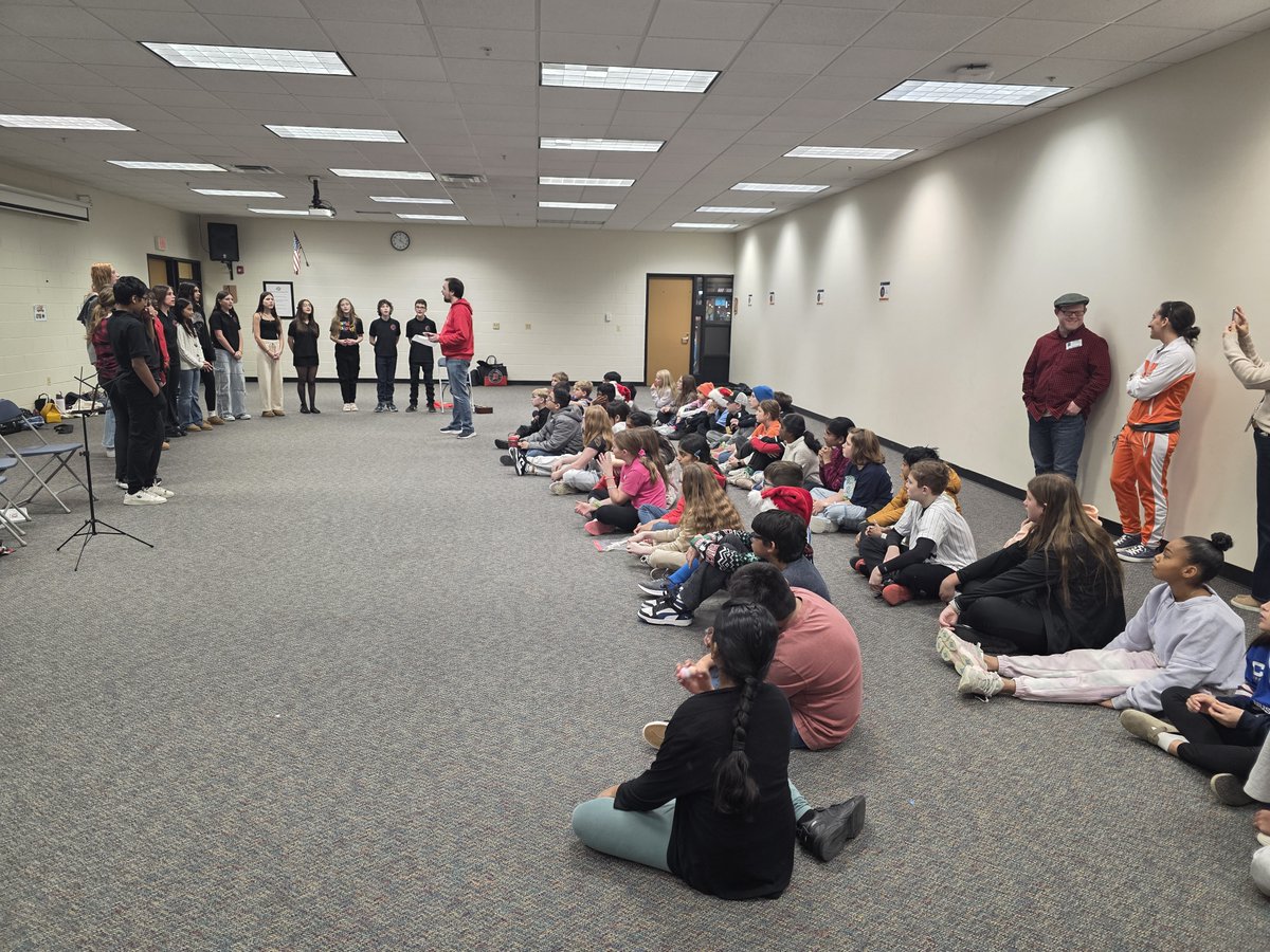 The Music Department went on our annual Music Ambassadors Tour! A  group of students headed out to GP, HM, and SB to talk to 4th and 5th graders about joining band and choir! See you soon, Future MAVERICKS!