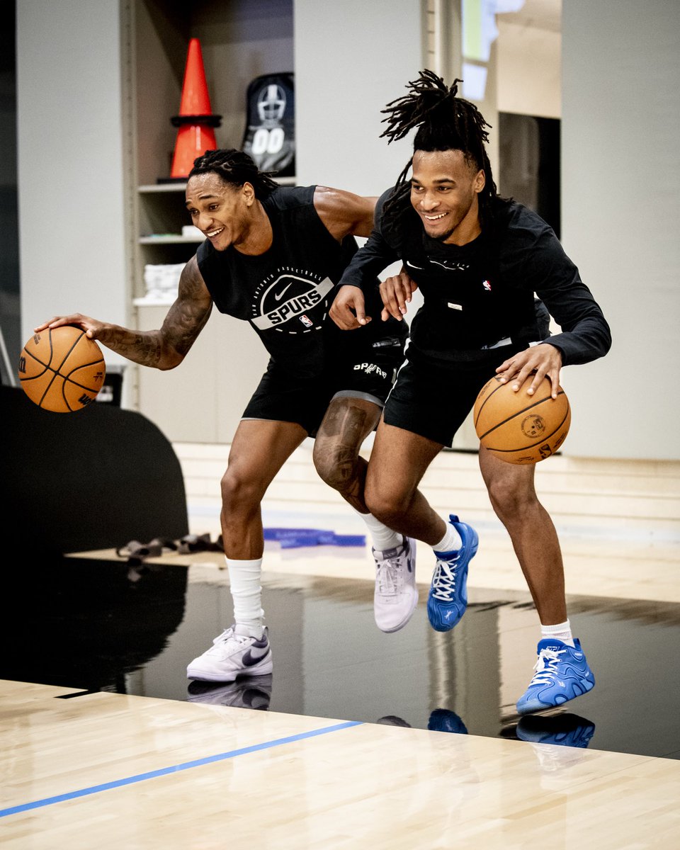 Happy National Twin Day 😏🤩