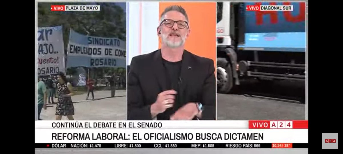 Ya estamos en la Plaza de Mayo, Empleados de Comercio de Rosario defendiendo los derechos de las y los trabajadores que son la dignidad del trabajo. 

#AECMarcha #CGTMarcha #ReformaLaboral #MovimientoObreroOrganizado #TrabajadoresUnidos #FlexibilizacionLaboral #Congreso #Senado