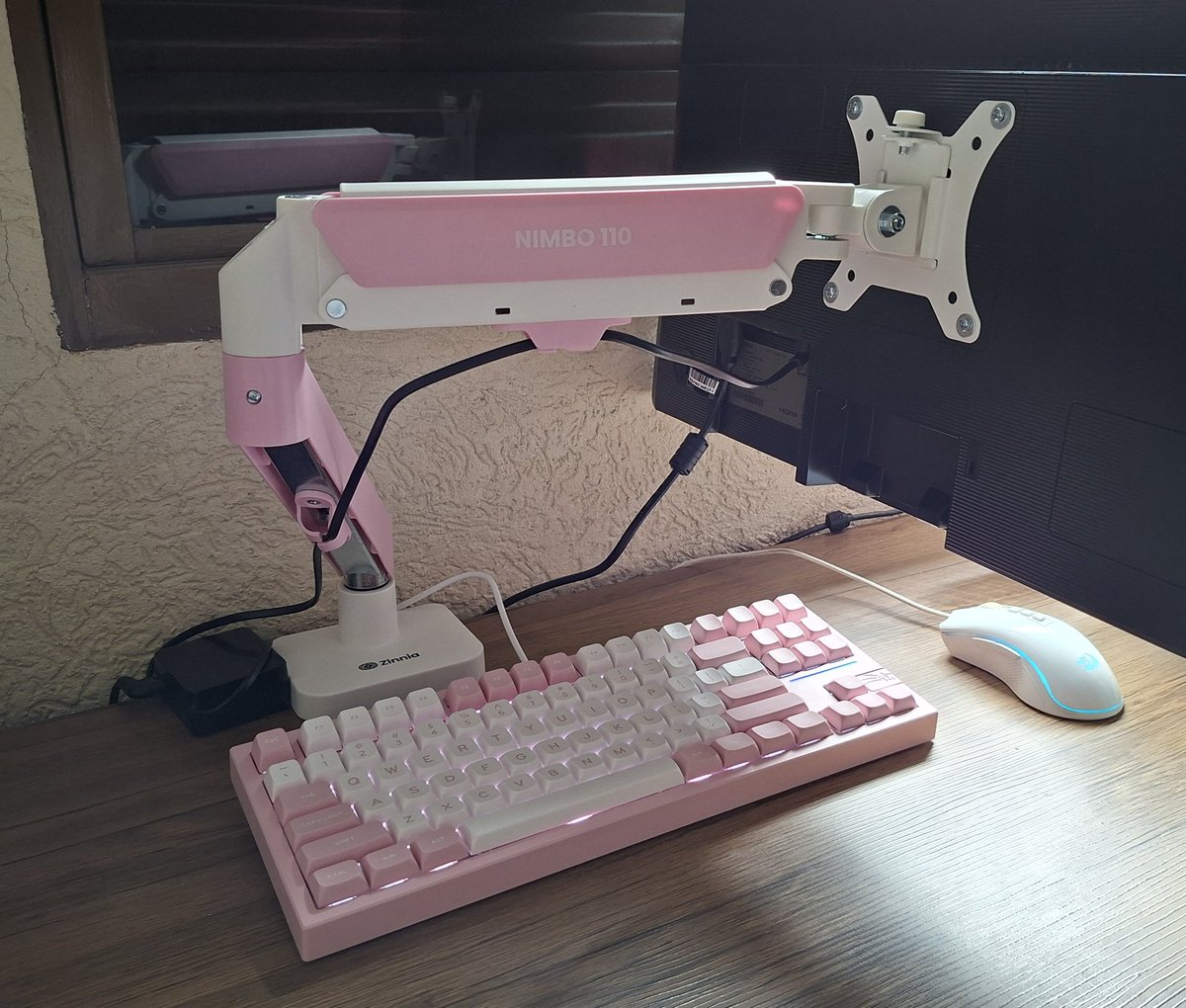 loroquinha ☆ tweet media