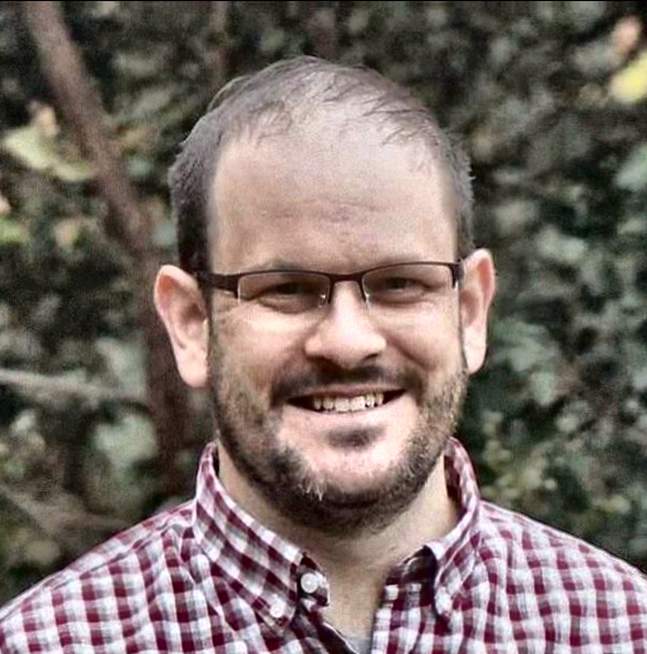 Just read the latest issue of Vanity Fair and I'm blown away by the in-depth interviews and stunning photography. It's always a great source for culture and current events. Highly recommend!