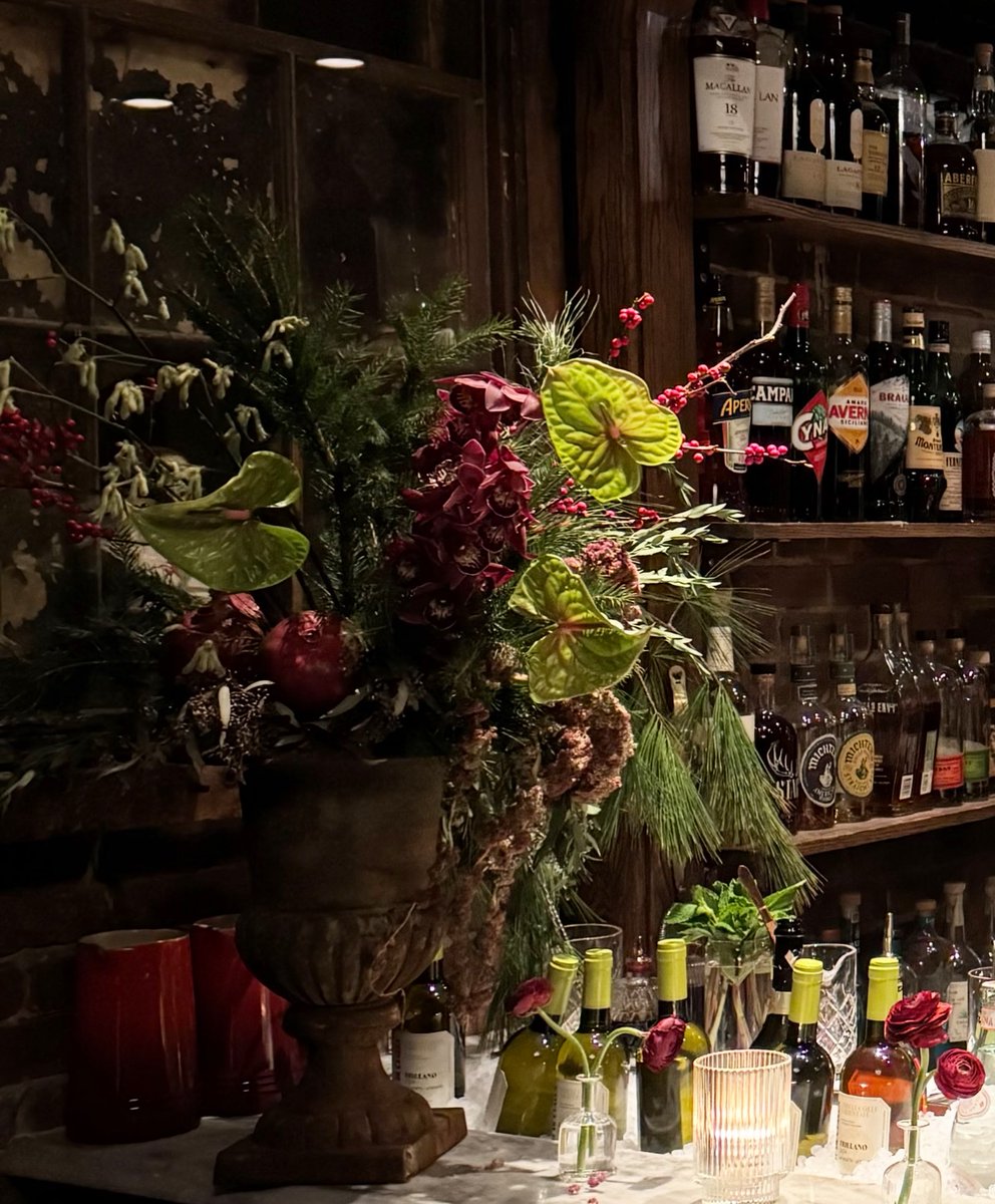 DINEvent tweet media