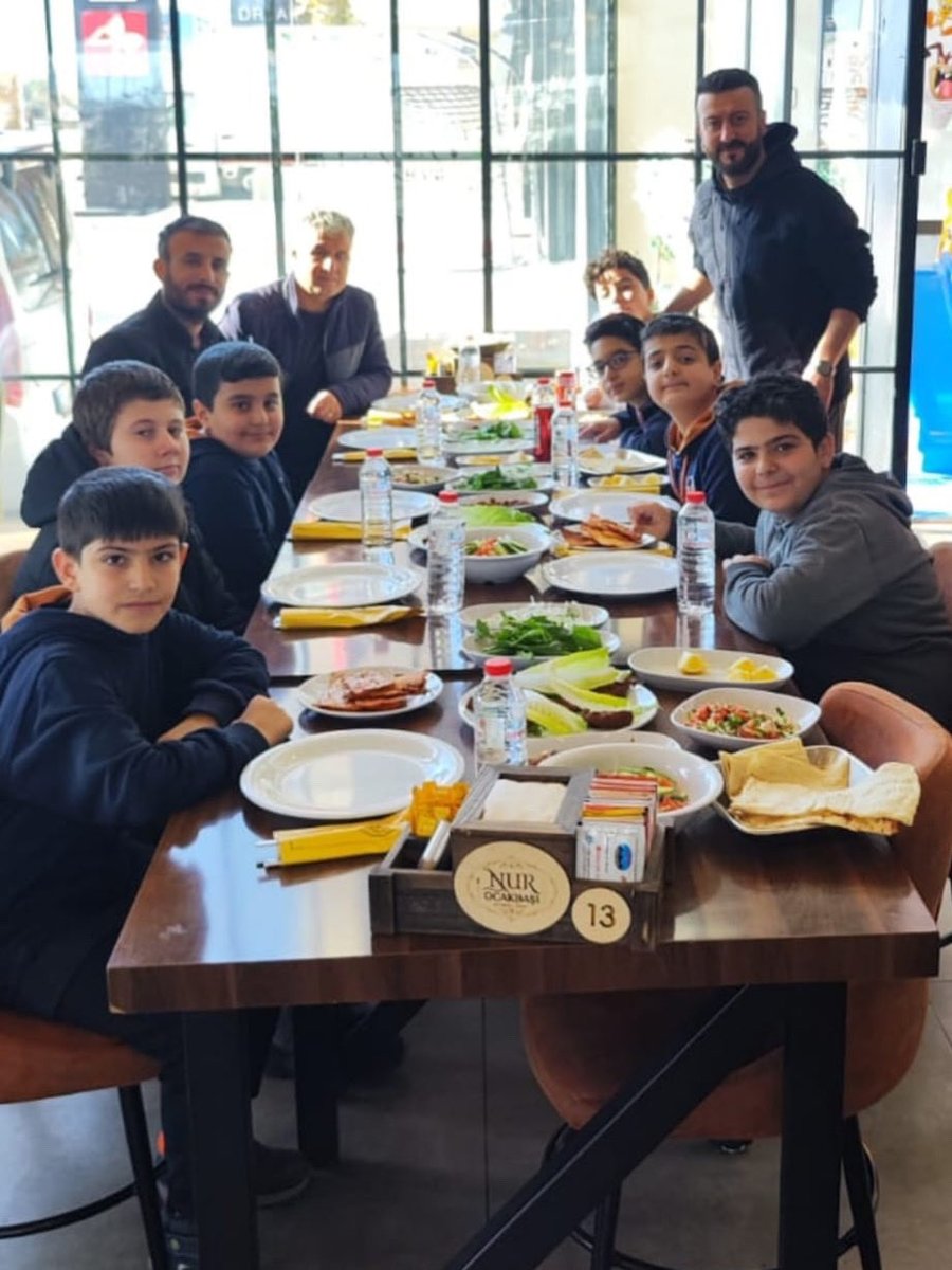 Her gün öğlen namazında bizlere eşlik eden öğrencilerimizi ödüllendiren nur ocak başı sahibi su Murat ERDİL beye teşekkür ediyoruz..