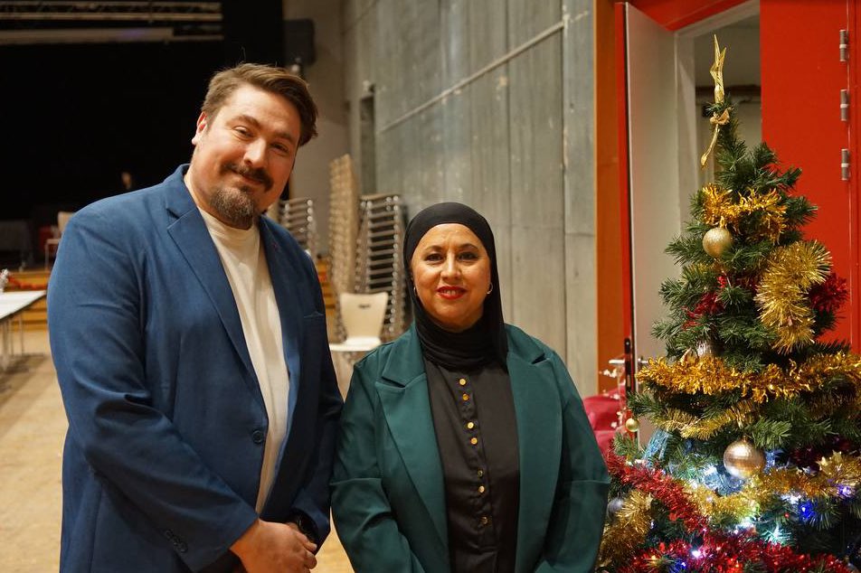 WilliamAucant's tweet image. 🎄🎁 Hier à #Nantes Nord, avec l’association #CasseTaRoutine pour donner un coup de main à la distribution de cadeaux aux enfants et aux familles du quartier.

Respect et gratitude pour toustes les bénévoles qui, par leurs actions, font vivre la solidarité et le lien

#NoëlNantes