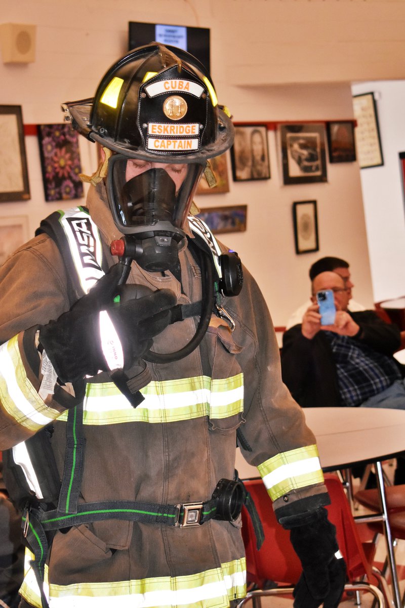 CUSD #3 Fulton County would like to extend a sincere thank you to the Cuba Fire Department for visiting CMHS last night to host a Fire Safety/Prevention Night. #WINTHEDAY #CUBAFIRE #FIRESAFETY