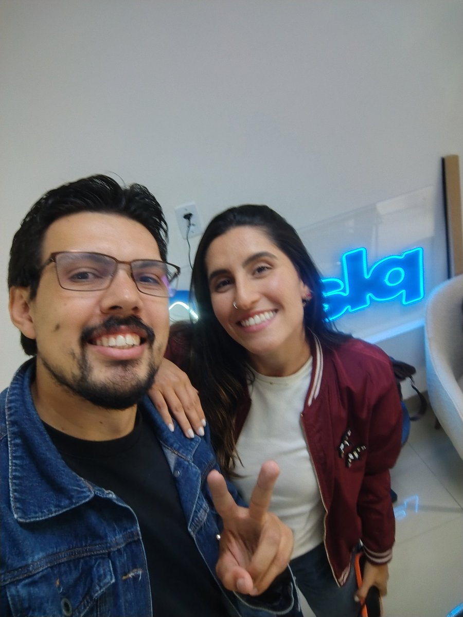 NarradorVP's tweet photo. Mãe tô na @playtv
#GamesofTheFuture #GOTF https://t.co/zq9cC1oDBN