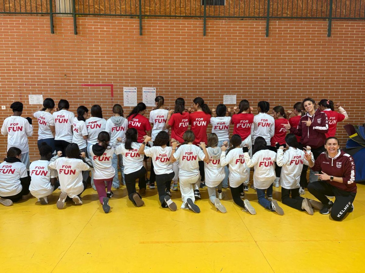 ffrm_es's tweet image. 😀 𝗙𝗢𝗥 𝗙𝗨𝗡 | Cincuenta niñas han participado en el #ForFun de fútbol sala en Las Torres de Cotillas 👏.

ℹ️ ffrm.es/pnfg/NNws_ShwN…
