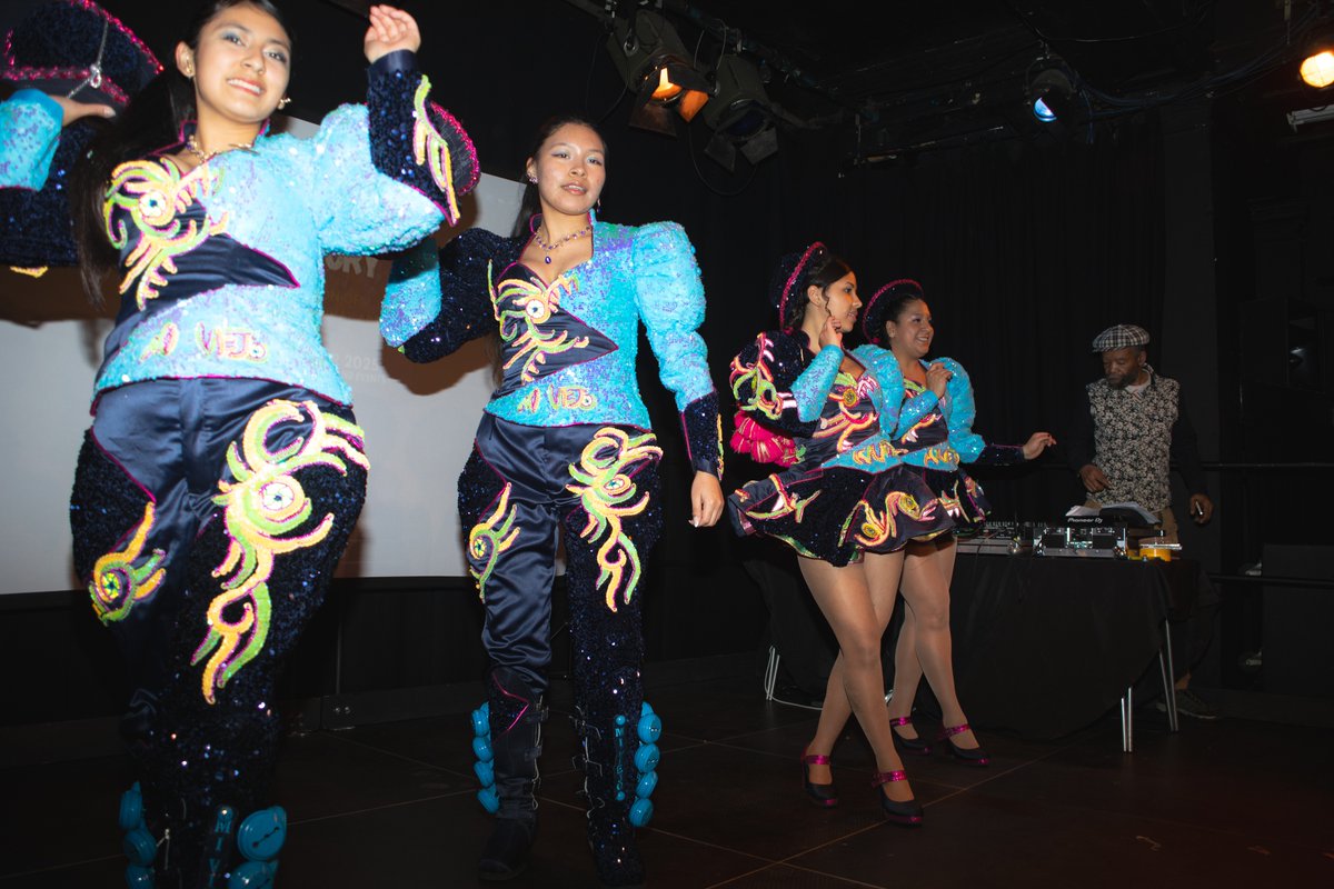 hackneycouncil's tweet image. A big thanks to all the musicians, DJs &amp;amp; dancers who performed at Our Carnival Our Story, a two-day celebration of Hackney Carnival's Mas bands &amp;amp; artists at Chats Palace

Read about Hackney Carnival’s groups &amp;amp; history plus upcoming events on Love Hackney

orlo.uk/DfEn1