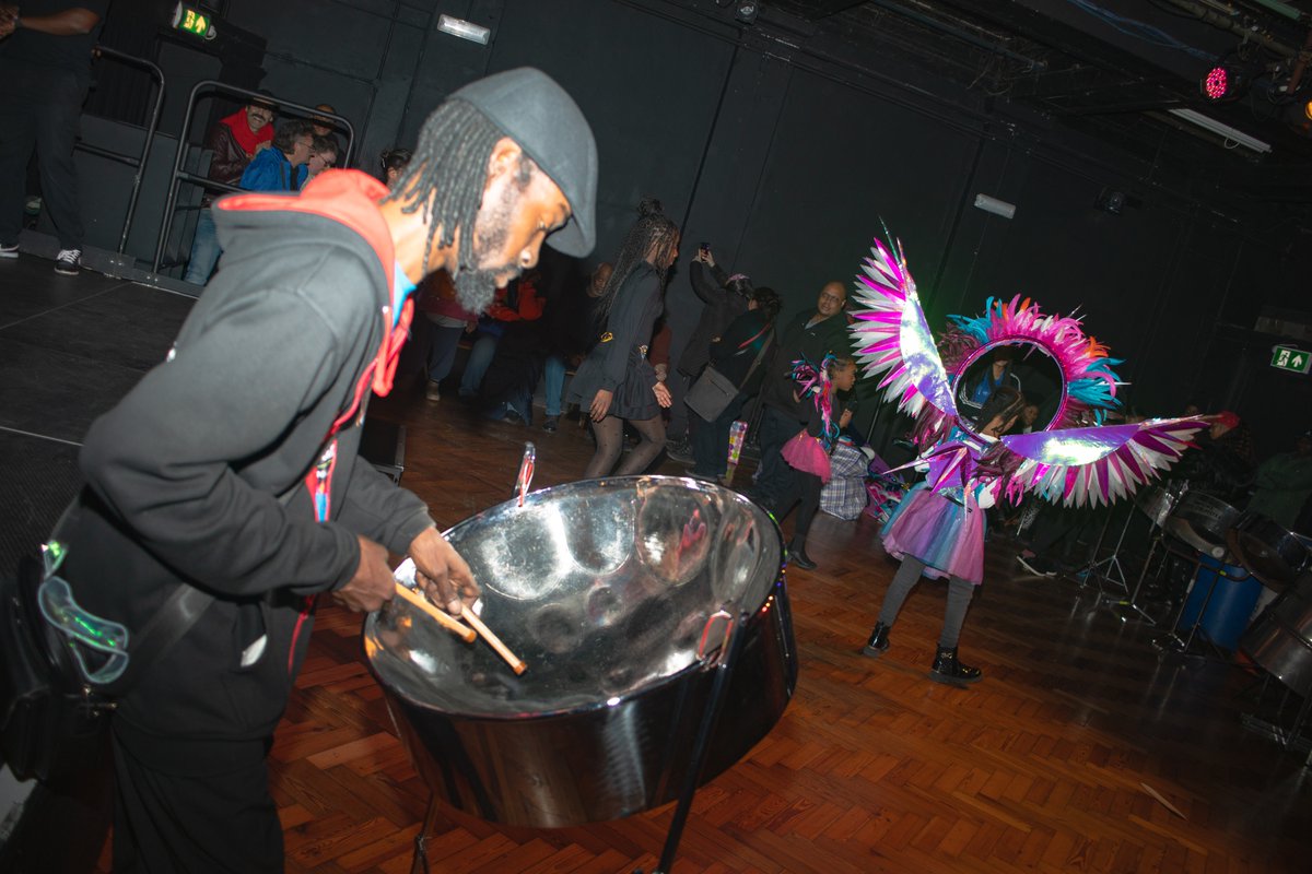 hackneycouncil's tweet image. A big thanks to all the musicians, DJs &amp;amp; dancers who performed at Our Carnival Our Story, a two-day celebration of Hackney Carnival's Mas bands &amp;amp; artists at Chats Palace

Read about Hackney Carnival’s groups &amp;amp; history plus upcoming events on Love Hackney

orlo.uk/DfEn1