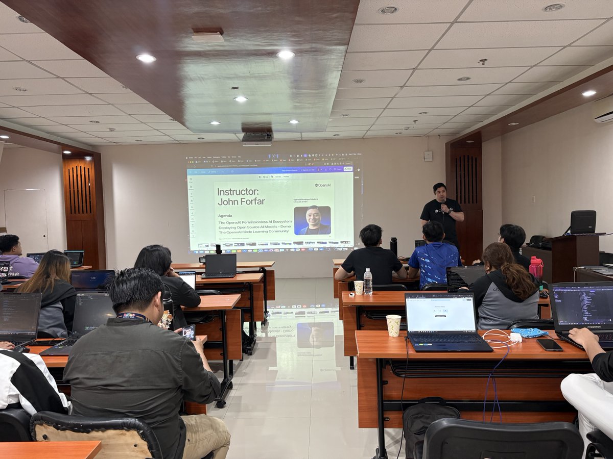 OpenxAI tweet media