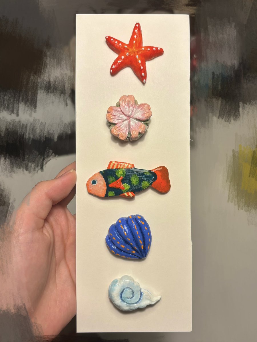 _NUM_00's tweet image. 粘土工作中